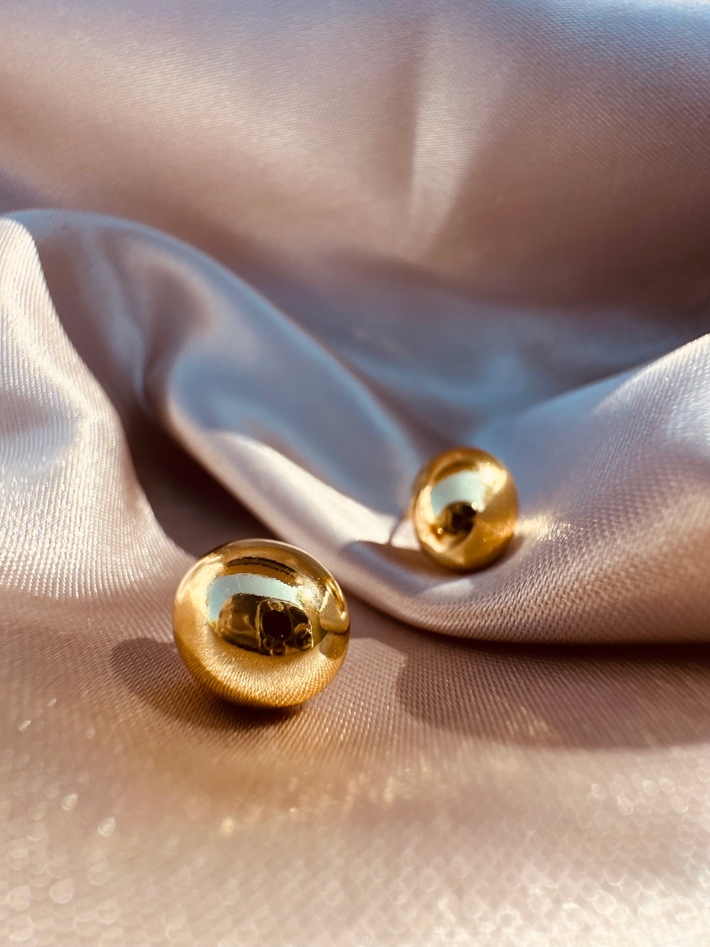 Aretes “Gota Metálica” (Dorado y Plateado)