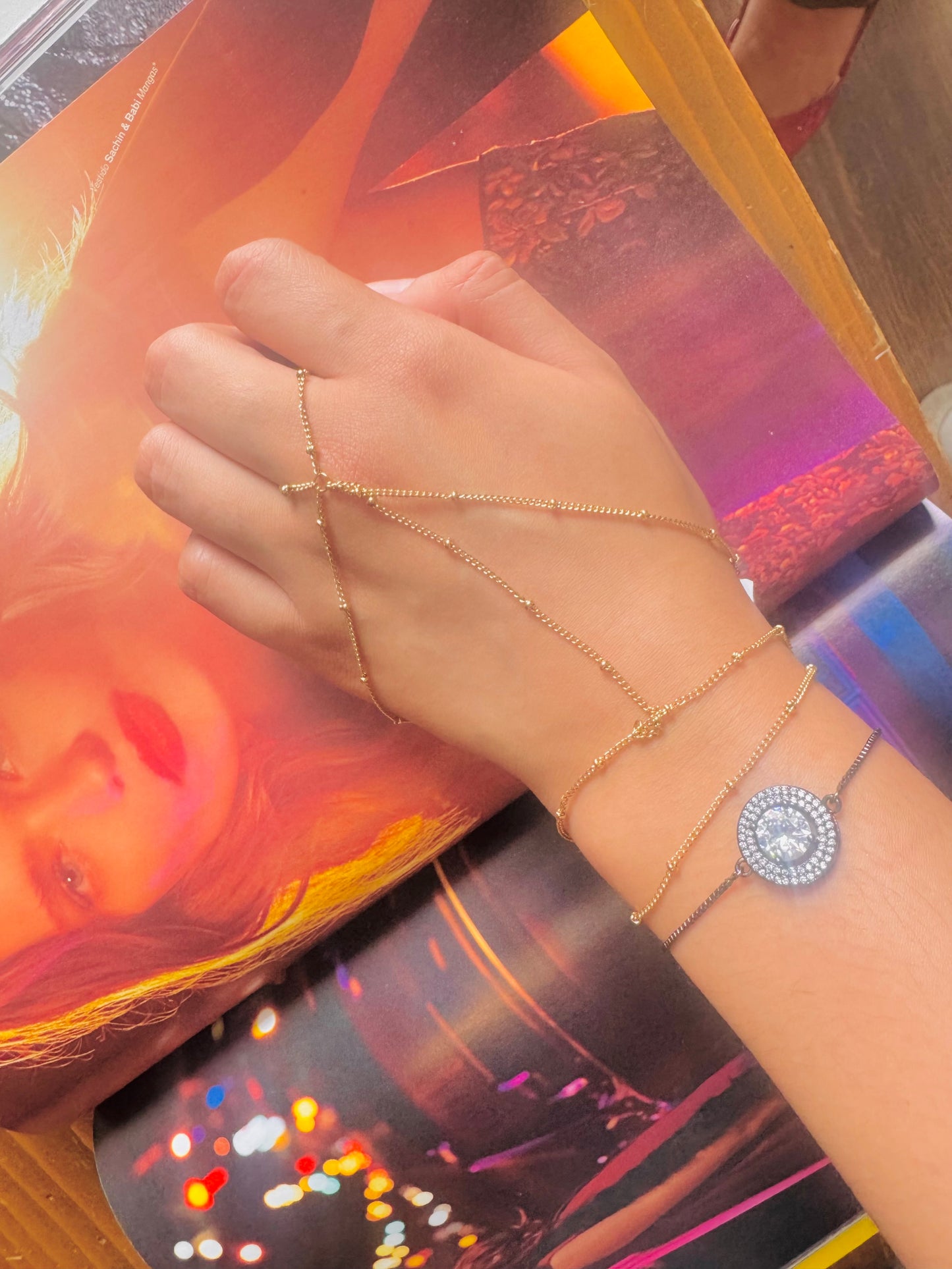 Pulsera con Anillo · Conexión