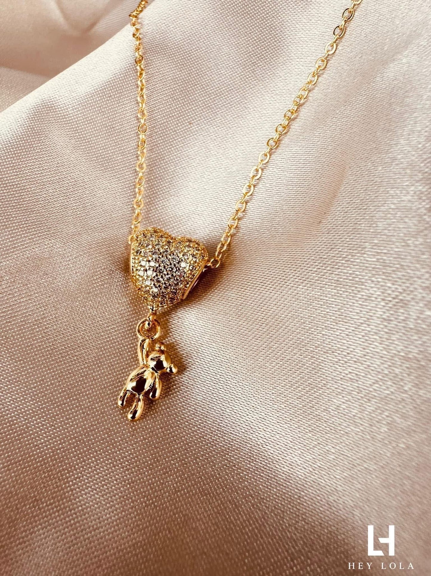 Collar Corazón con Osito Chapado en Oro 18K