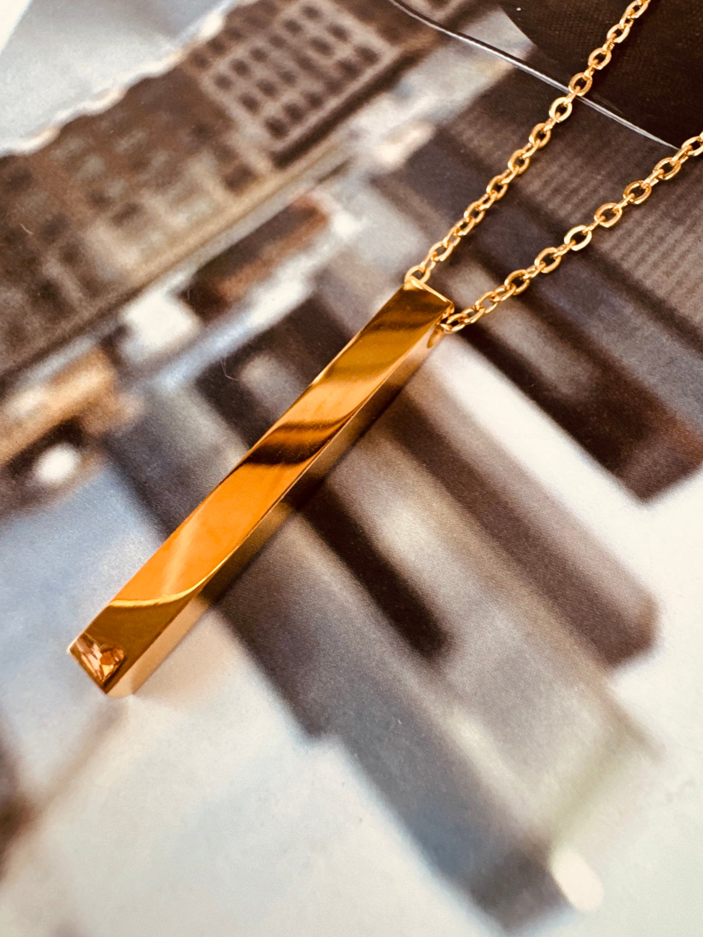 Collar Barra Personalizable – Acero Inoxidable Dorado