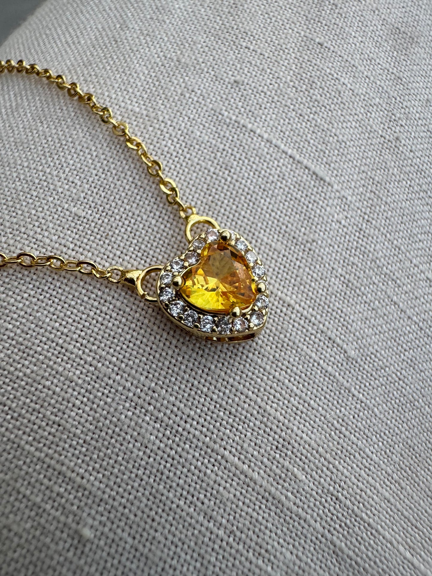 Collar Mini Corazón – Multicolor