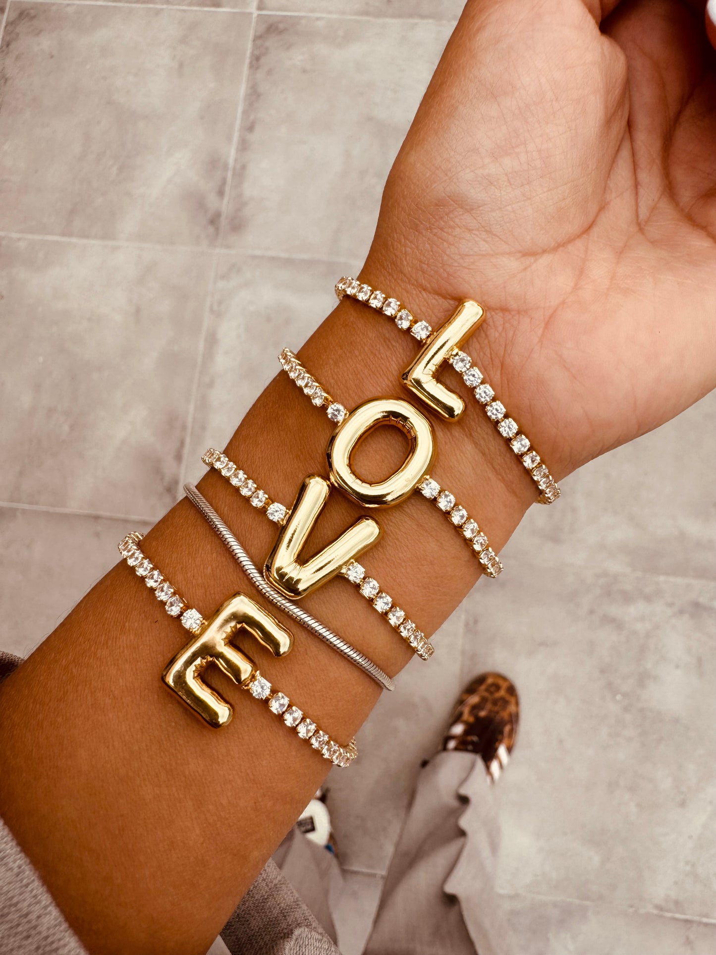 Pulsera personalizada chapada en oro de 18K