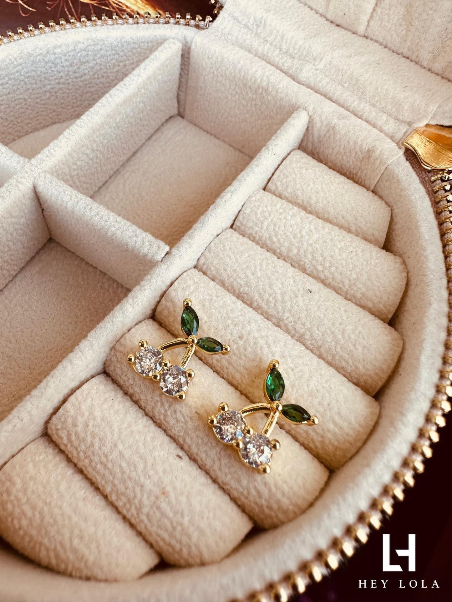 Aretes de Cereza con Cristales - Chapa de Oro 14k