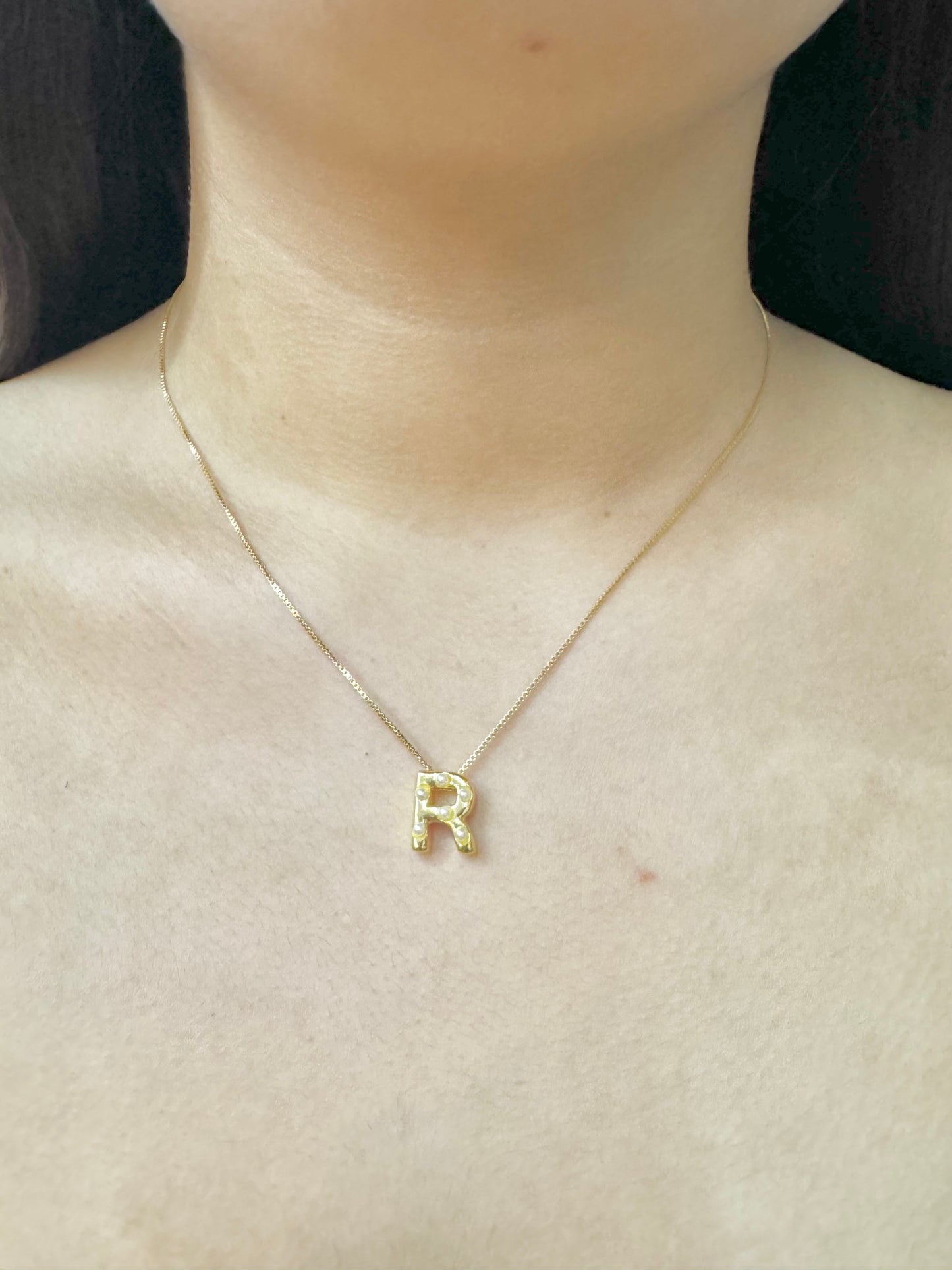 Collar Inicial con perlas