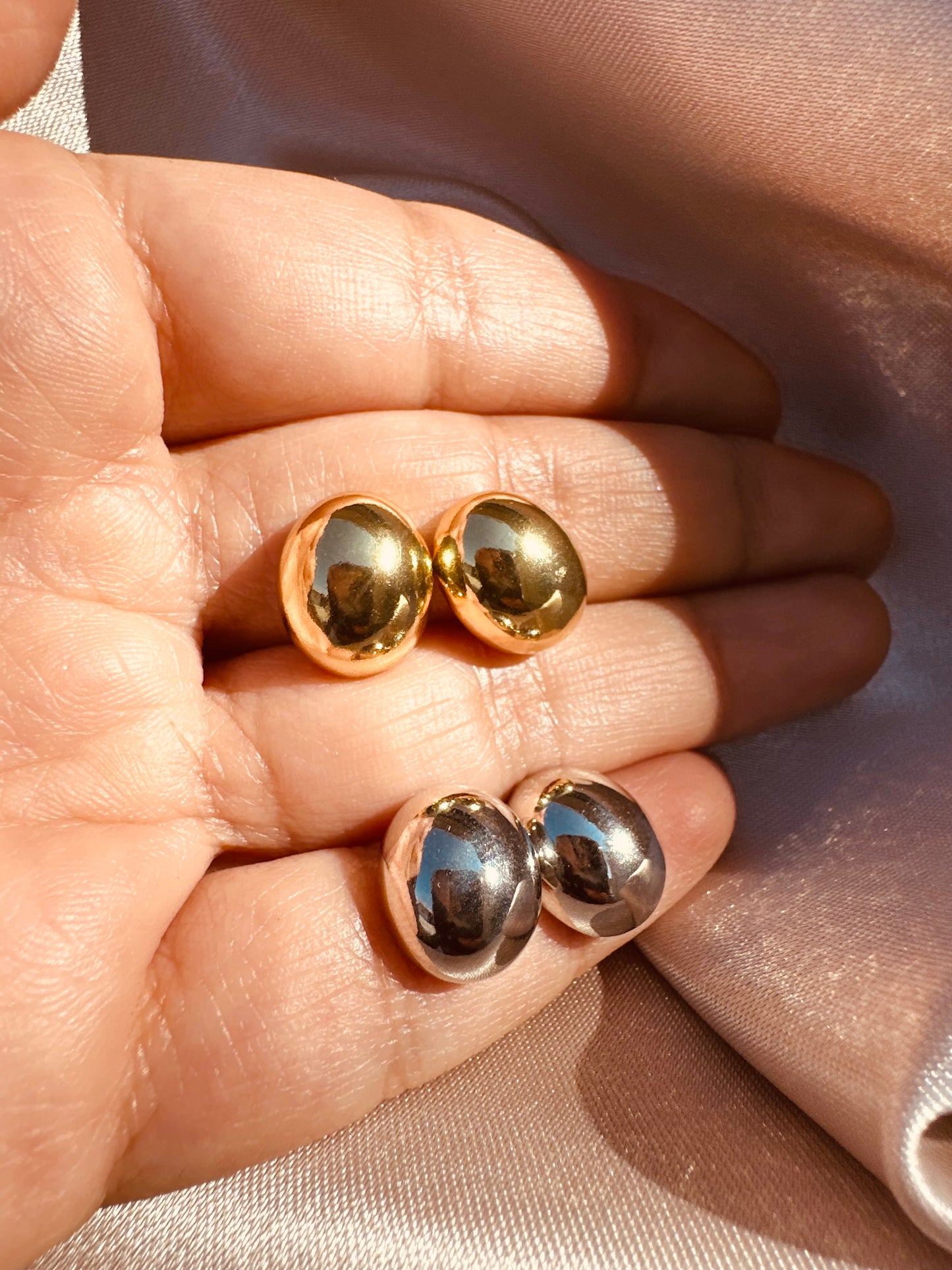 Aretes “Gota Metálica” (Dorado y Plateado)