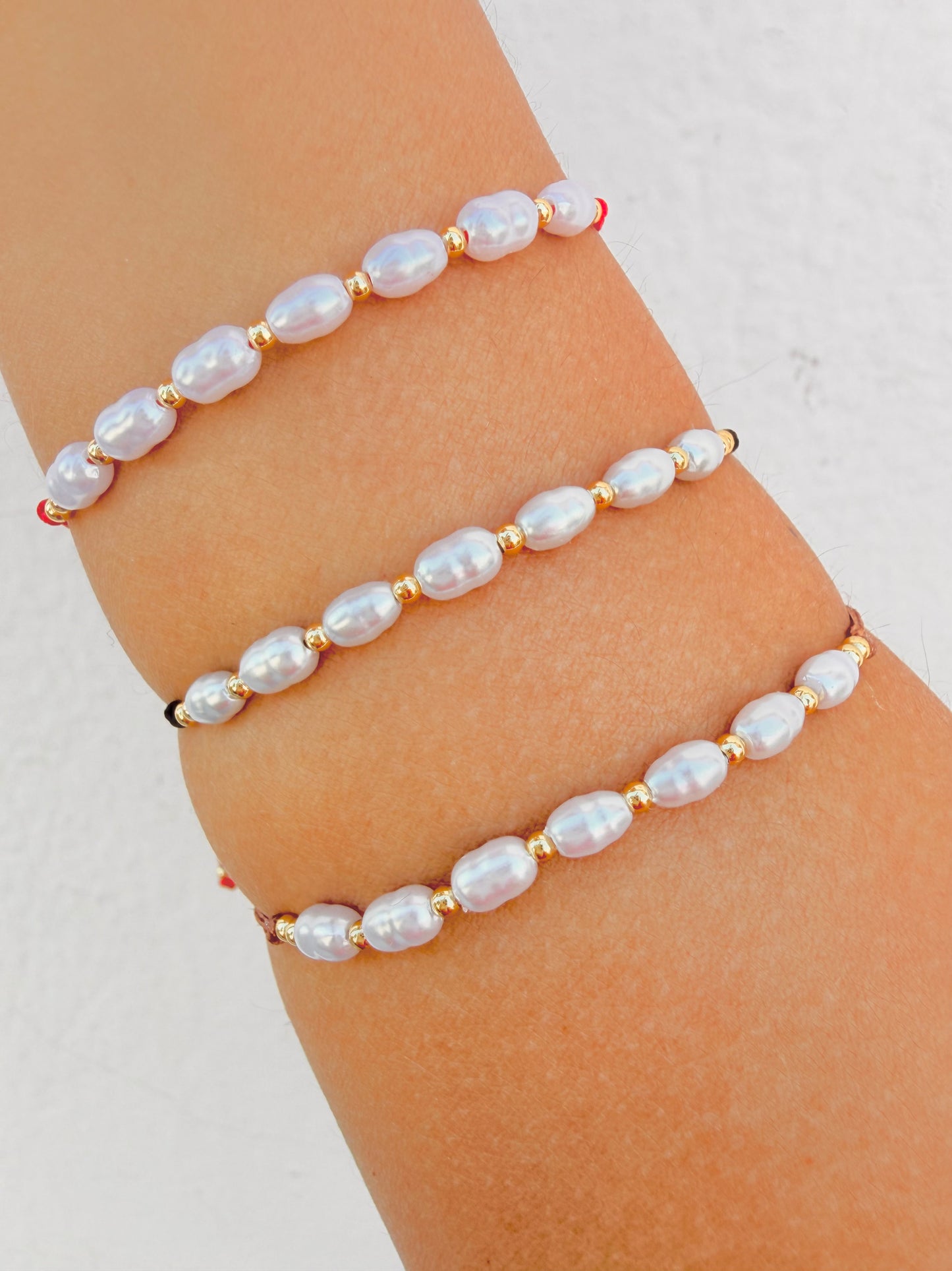 Pulsera de Perlas Ajustable 🤍✨