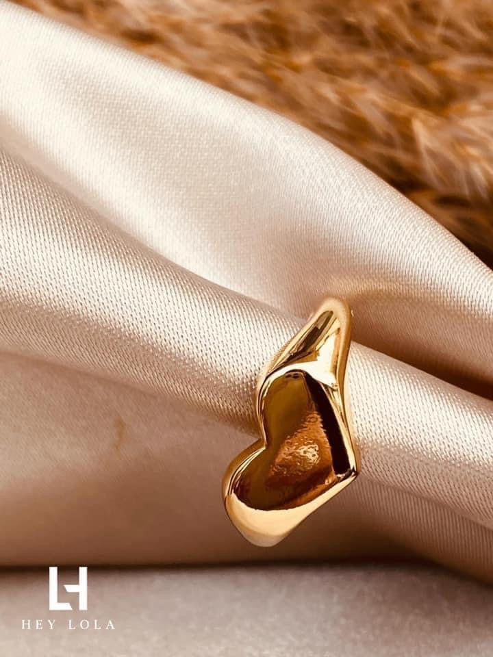 Anillos de corazón chapados en oro y plata