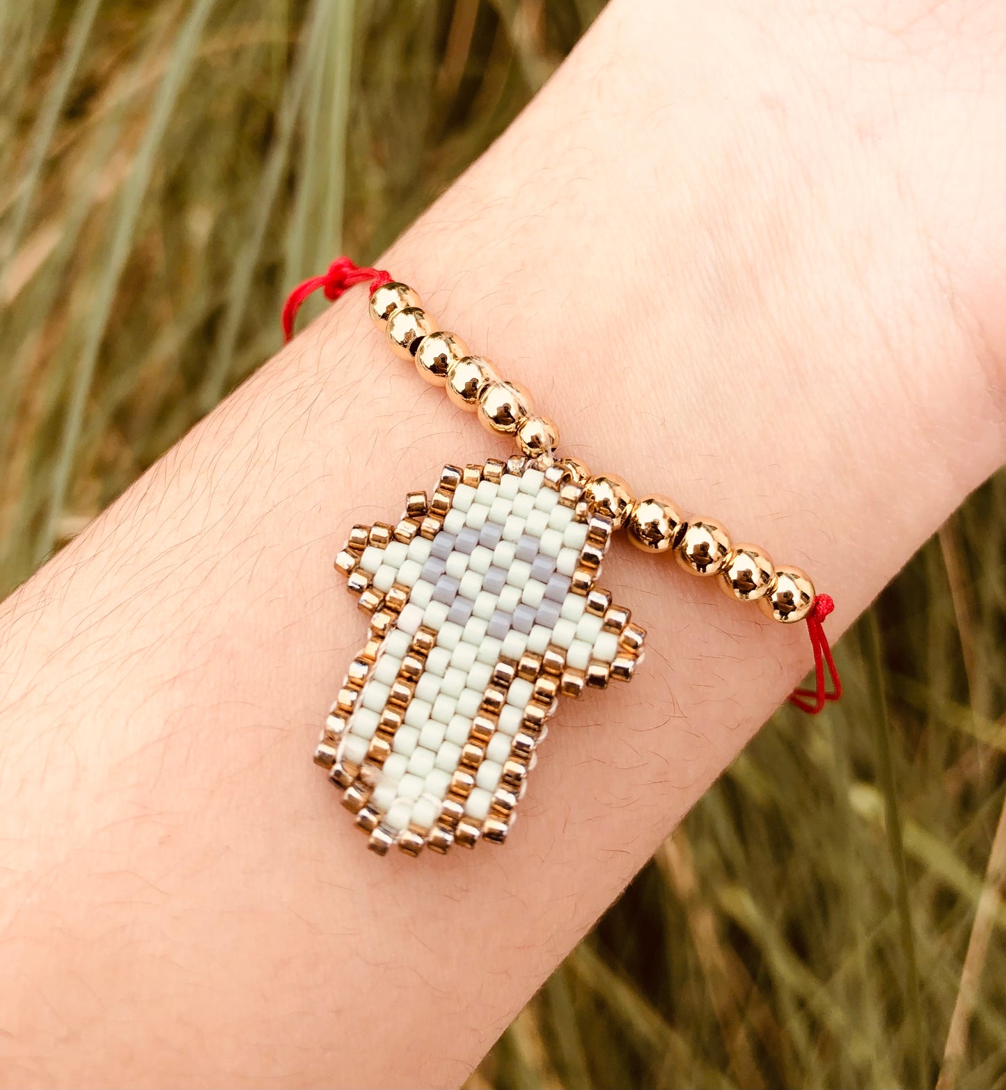 Pulseras Hamsa con cuentas tejidas a mano