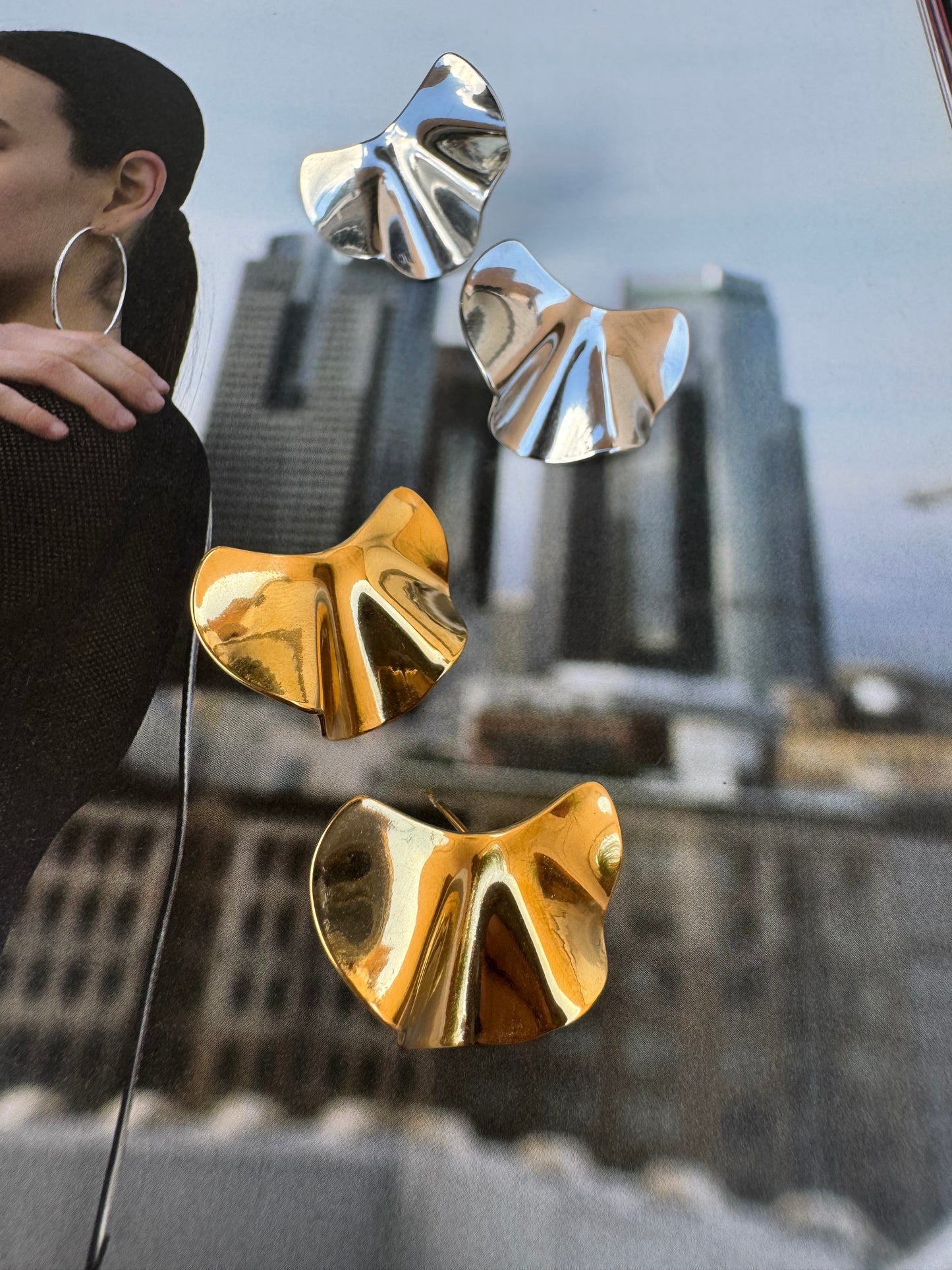 Aretes Abstractos Ondulados - Heylola