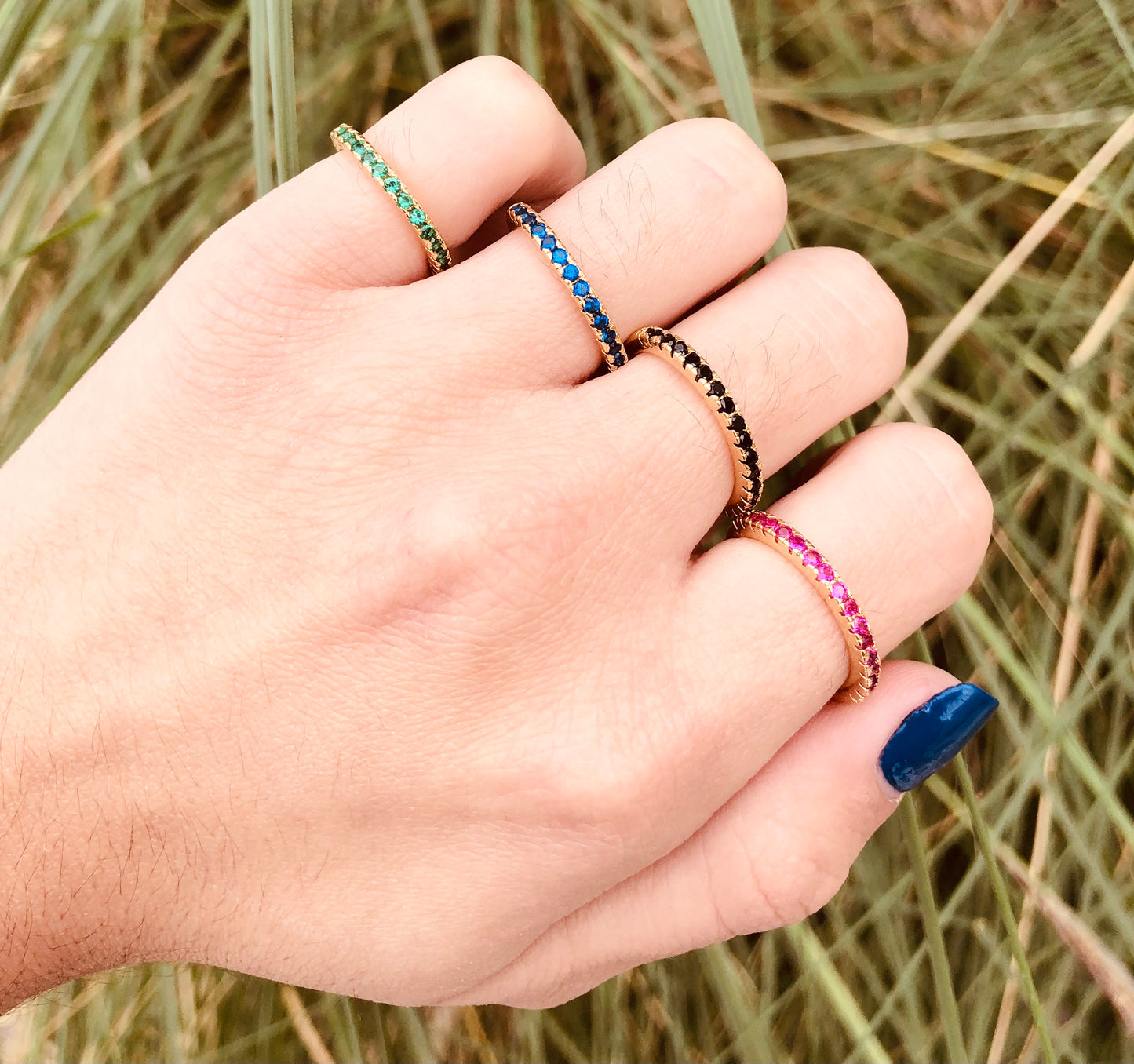Anillos con zirconia de Colores Chapados en Oro 18K