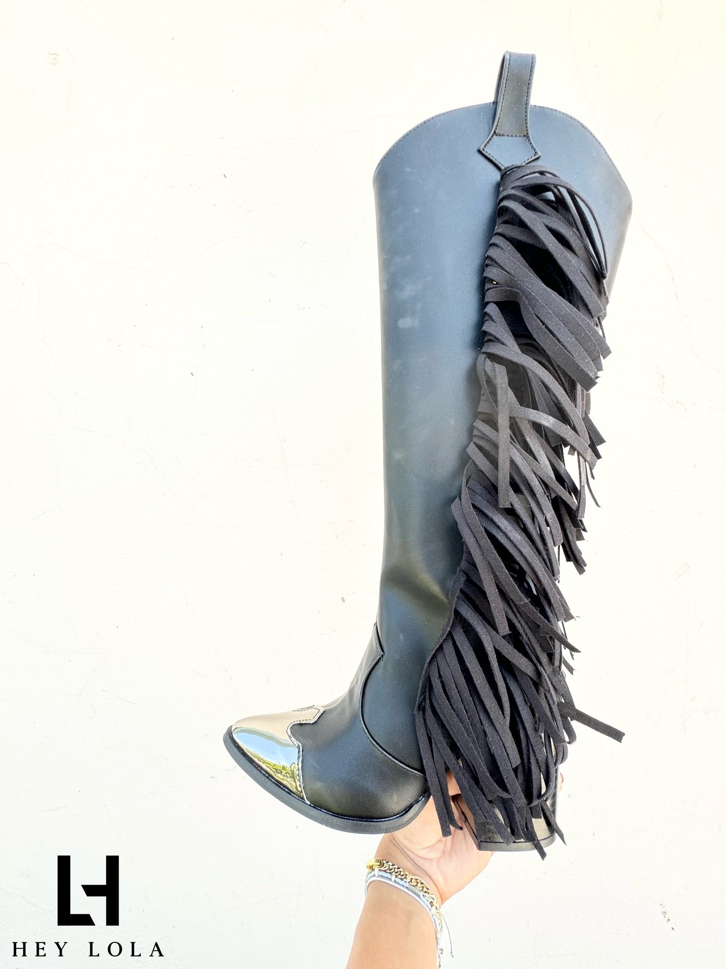 Bota Vaquera Negra con Flecos