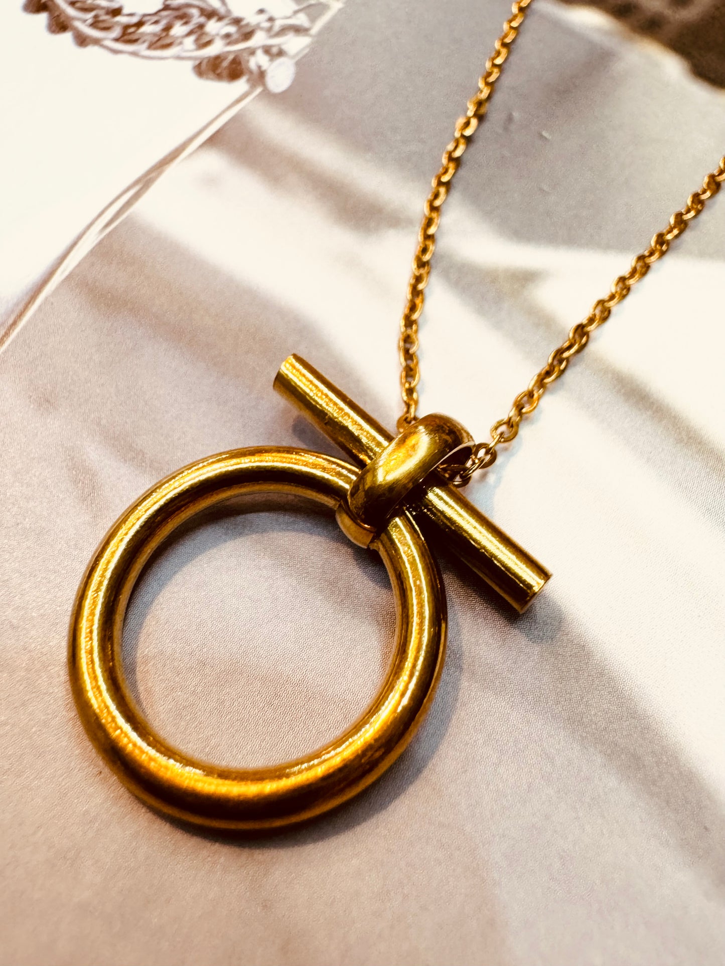 Collar Inspirado en Ferragamo