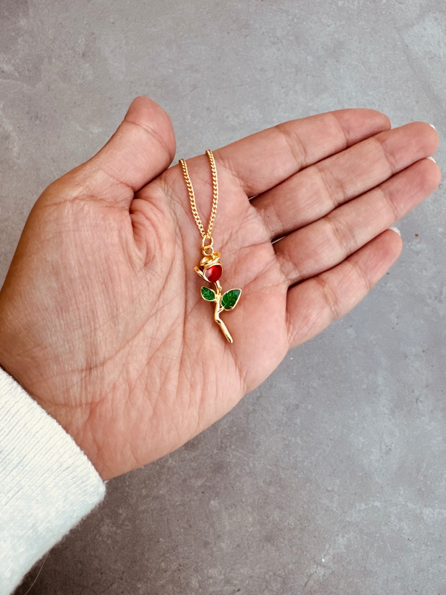 Collar Rosa Encantada