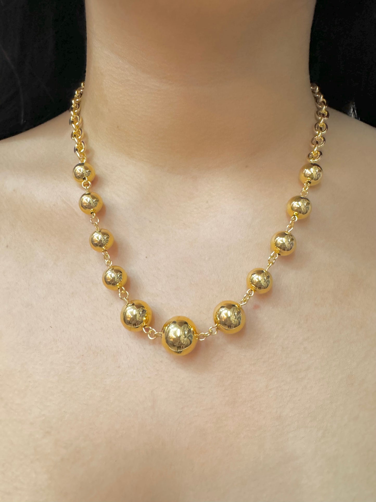 Collar de Bolitas Chapado en Oro 18K