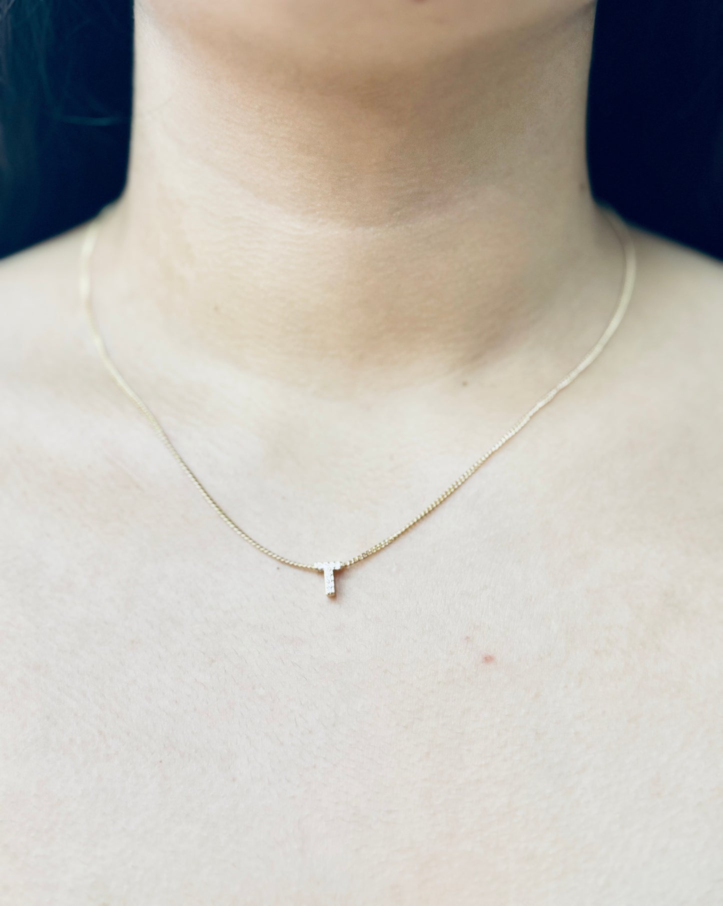 Collar Inicial con zirconia