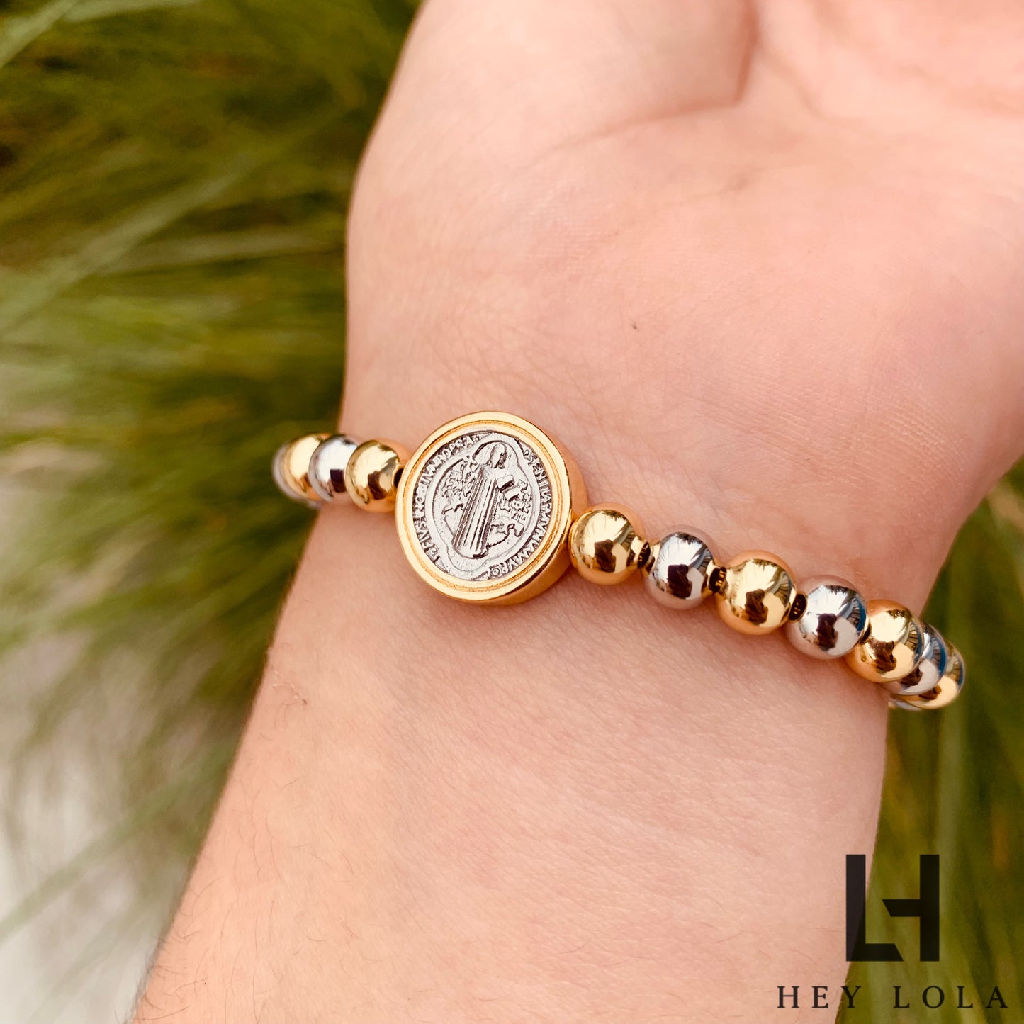 Pulseras de San Benito con Cuentas Bicolor