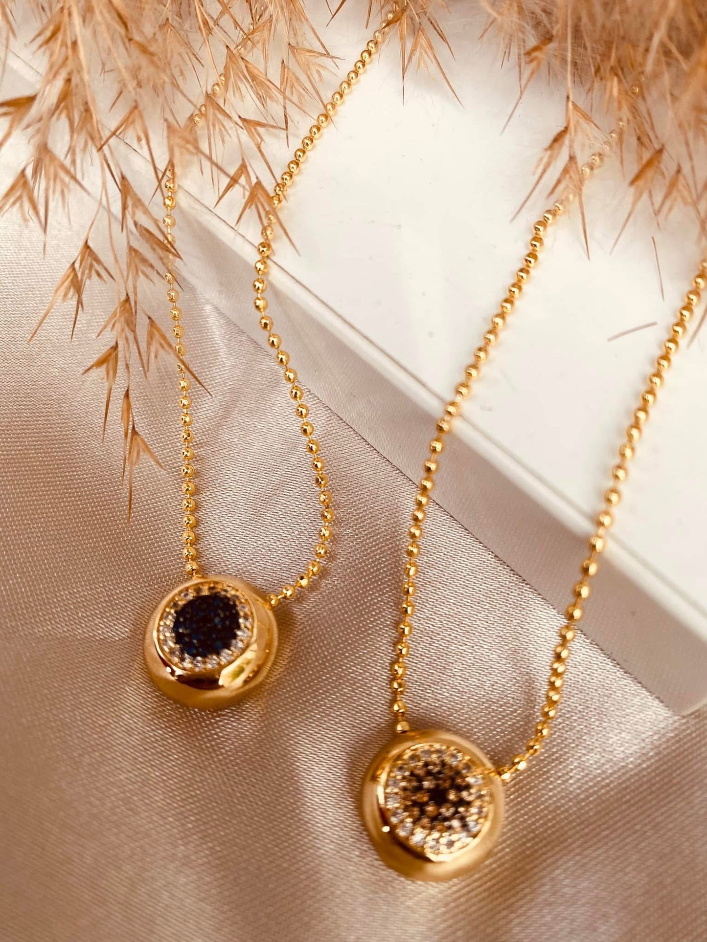 Collar Ojo Protector Minimalista