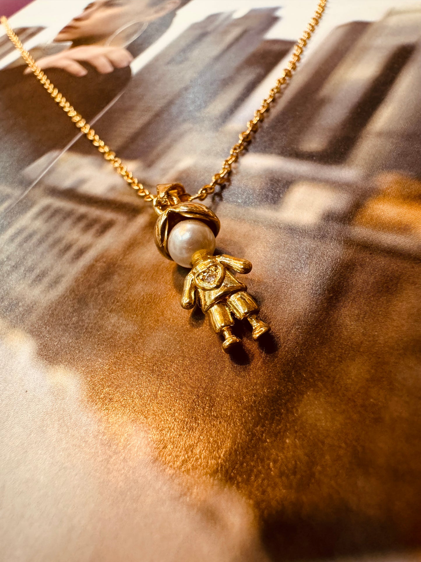 Collar con Dije de Niño Chapado en Oro de 18K