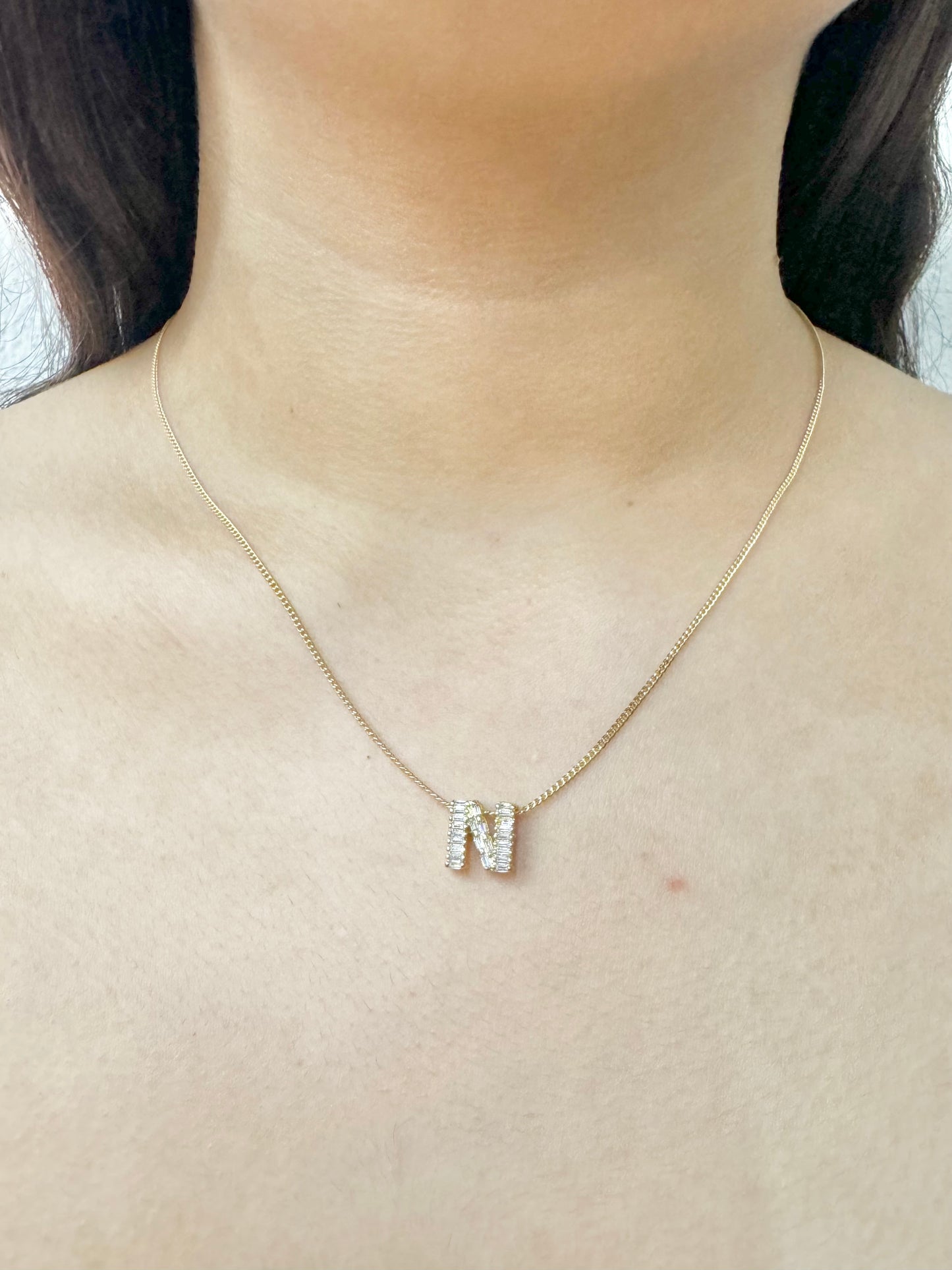 Collar Inicial con zirconia