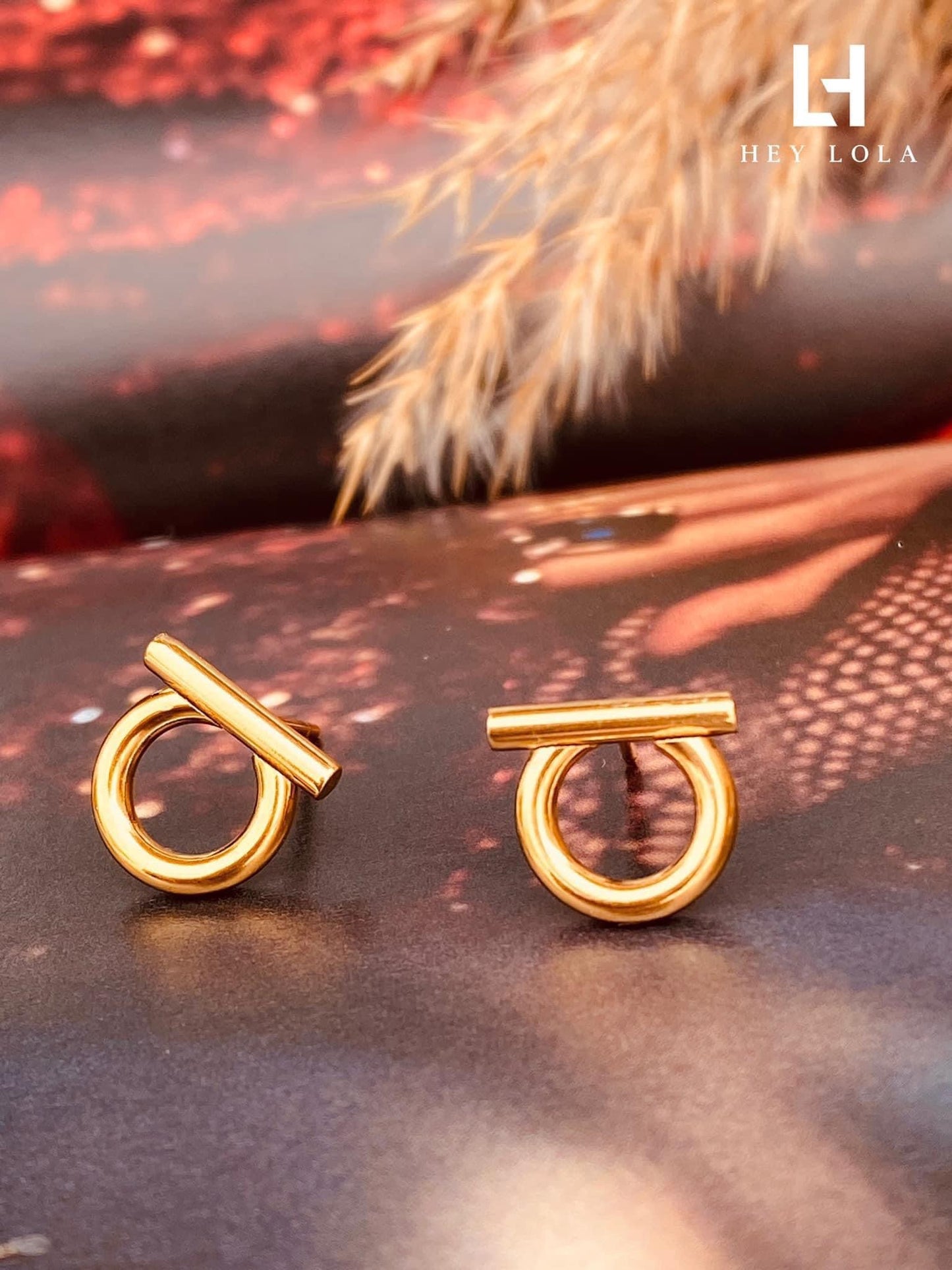 Aretes Tipo Ferragamo - Estilo Minimalista