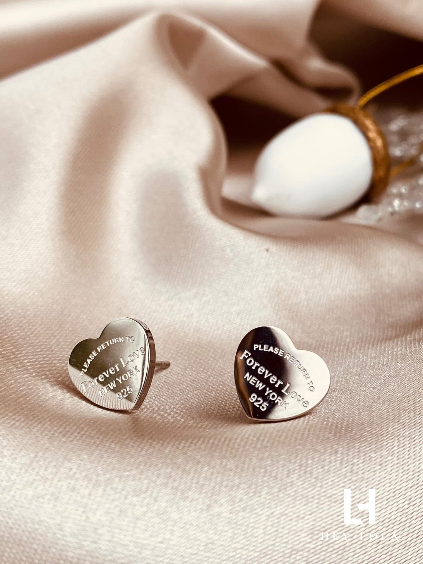 Aretes Forever Love - Dorado y Plata