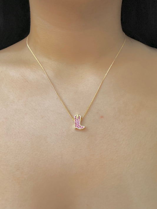 Collar con Dije de Botín Vaquero Chapado en Oro 18K