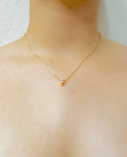 Collar Inicial con zirconia