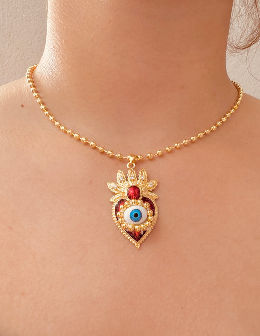 Collar Amuleto Sagrado: Protección y Estilo ✨