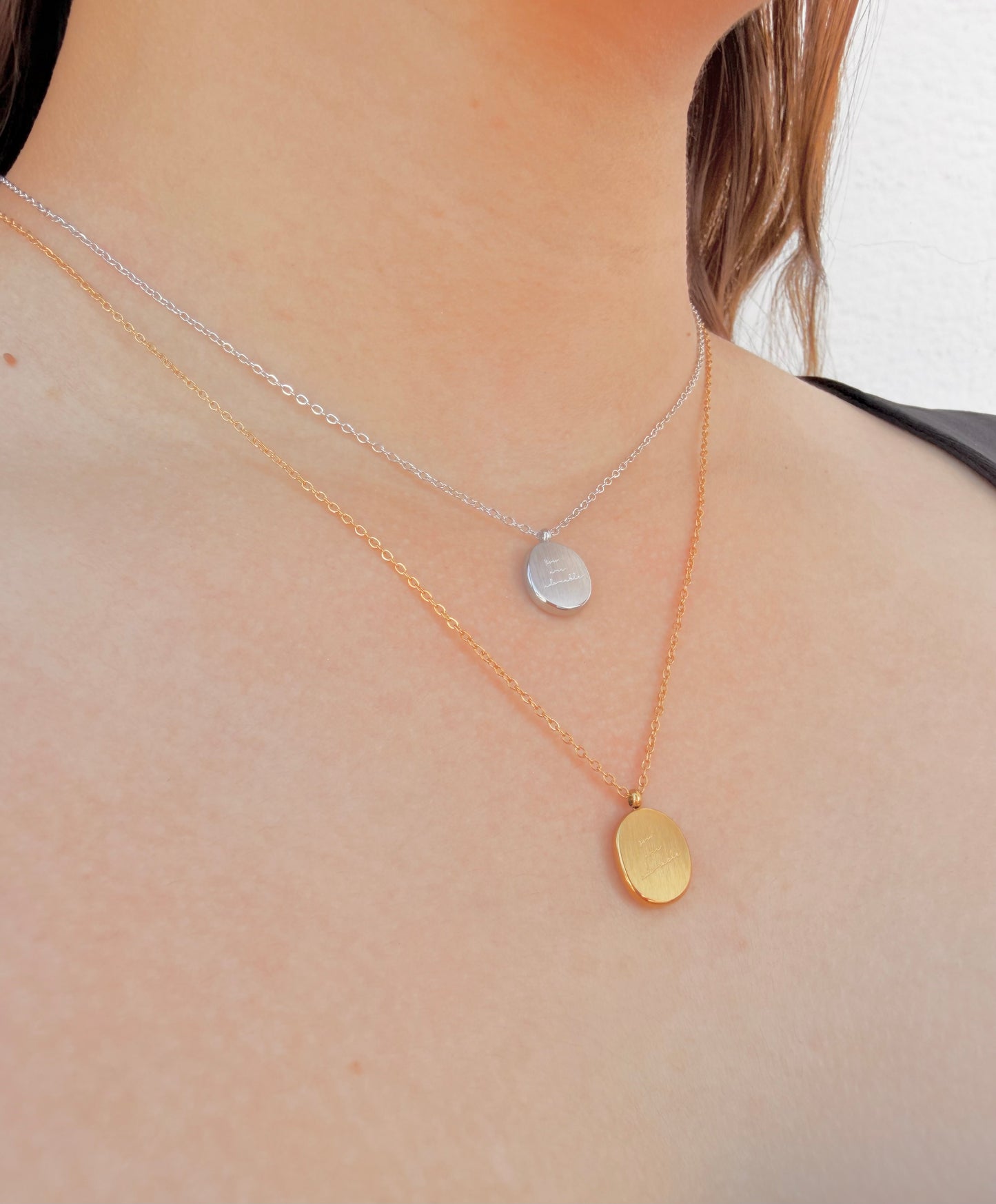 Collar Medalla “Intouchable”