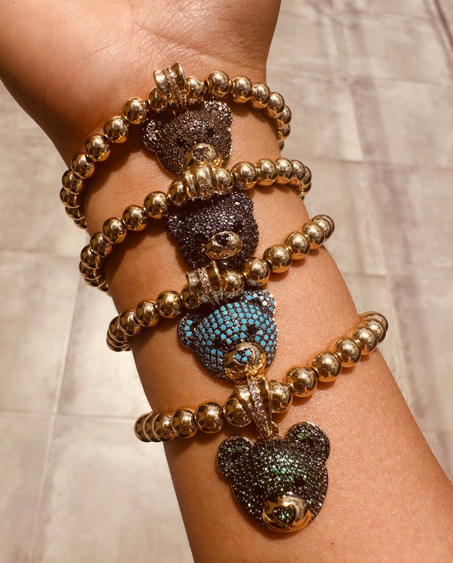Pulseras de Osito con Detalles Brillantes