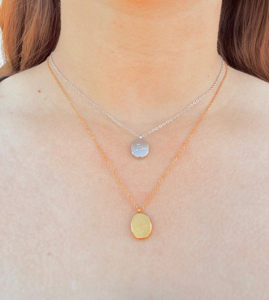 Collar Medalla “Intouchable”