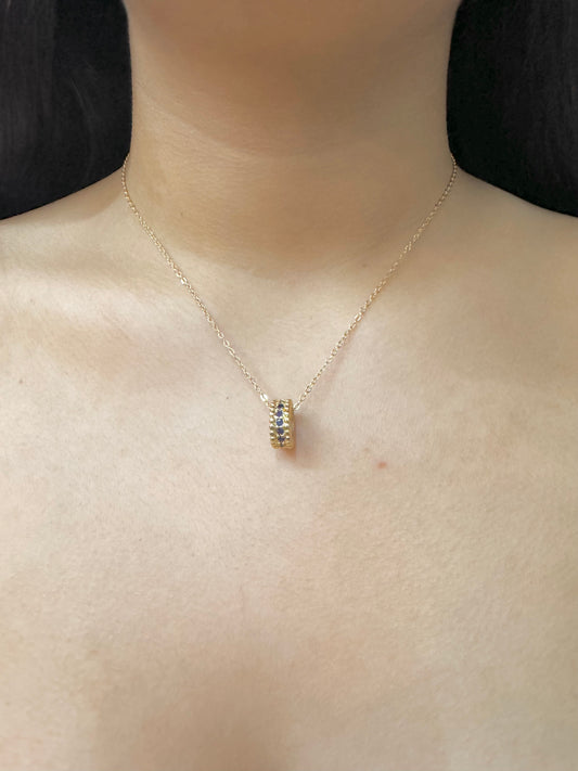 Collar con Dije de Aro Decorado Chapado en Oro de 18K