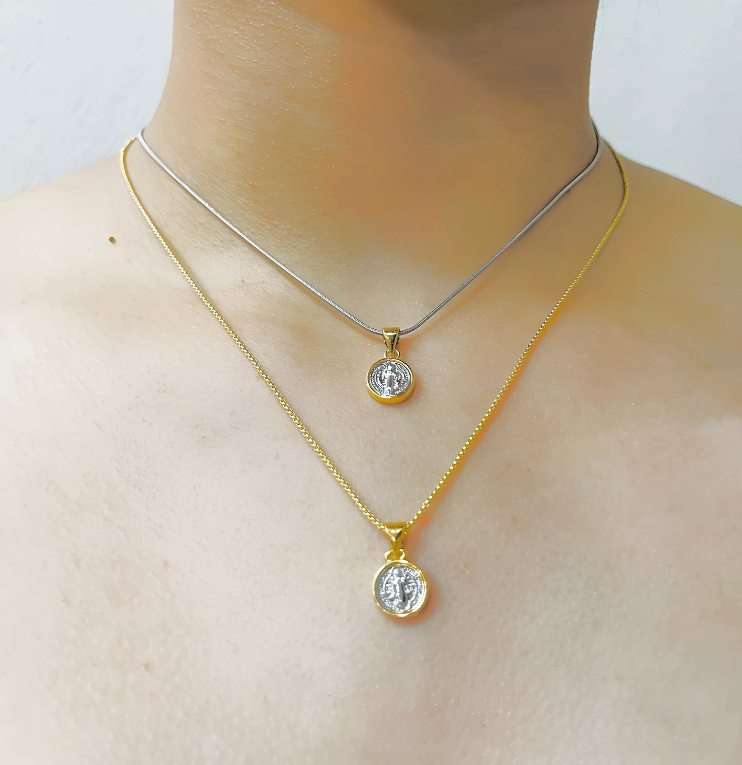 Collar Medalla de San Benito de Protección / Heylola