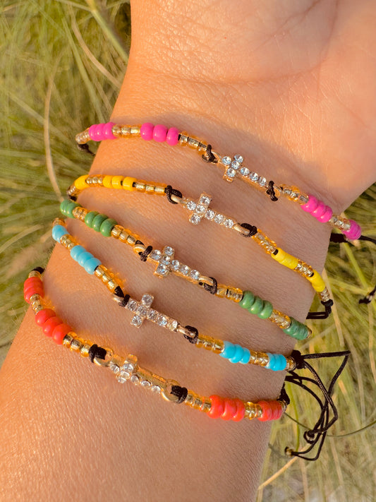 Pulsera Beads de Cruz