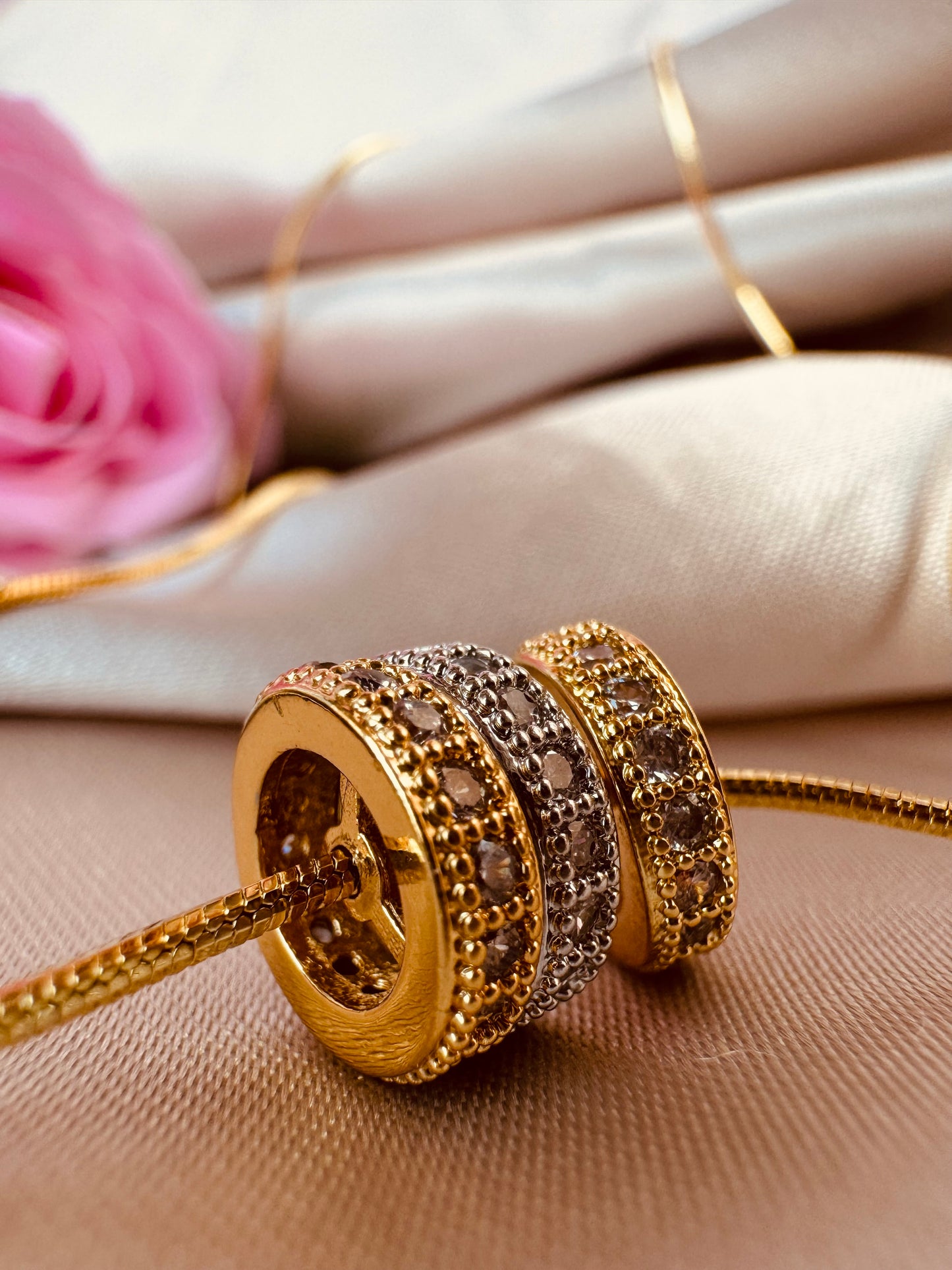 Collar triple Cilindro Brillante