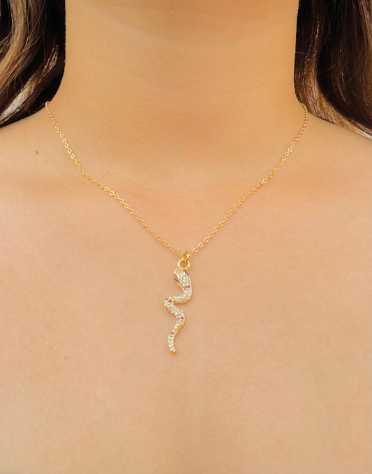 Collar Serpiente Minimalista con Zirconia