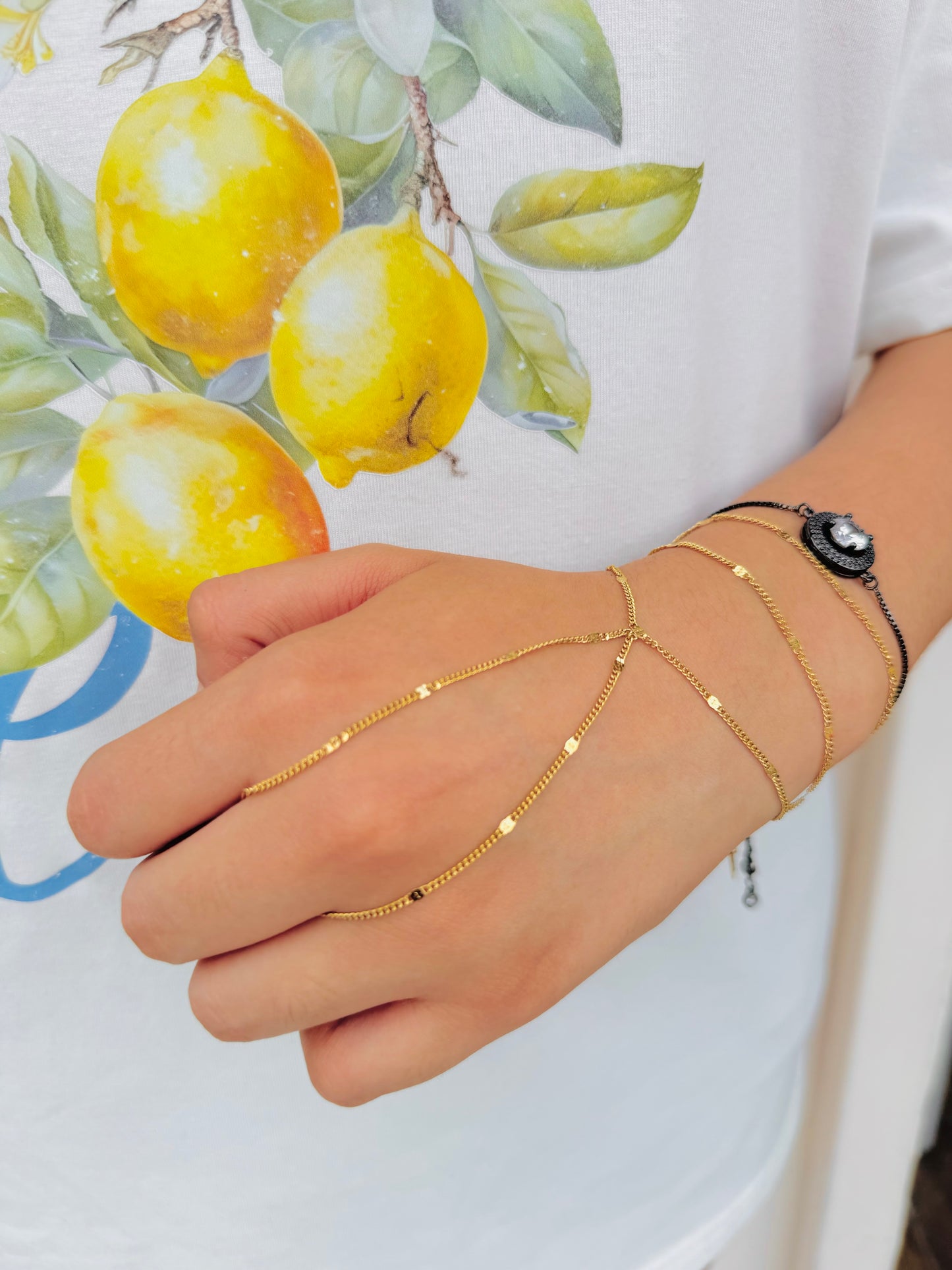 Pulsera con Anillo · Conexión Dorada