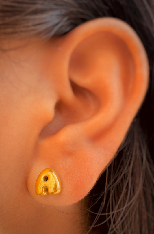 Aretes Inicial Dorada
