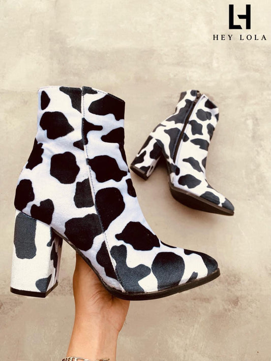 Botines de Mujer con Estampado de Vaca