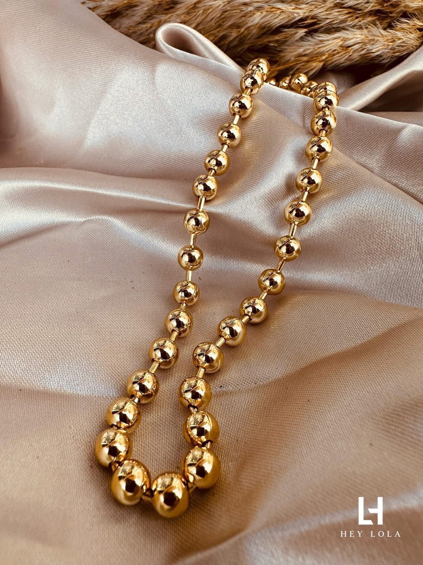 Collar de Bolitas Chapado en Oro 18K