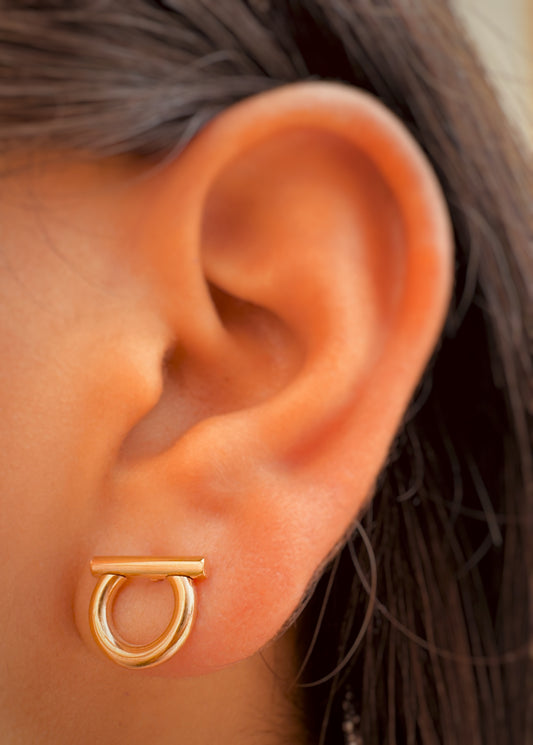 Aretes Tipo Ferragamo - Estilo Minimalista