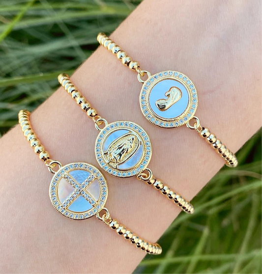 Pulseras Religiosas con Nácar y Detalles Chapados en Oro