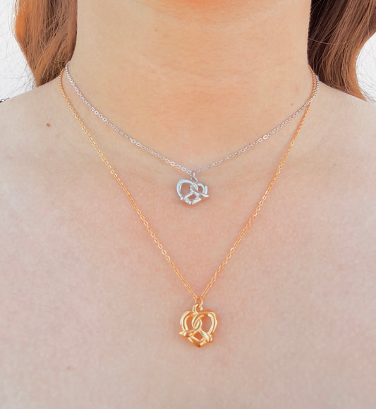 Collar Pretzel  corazón