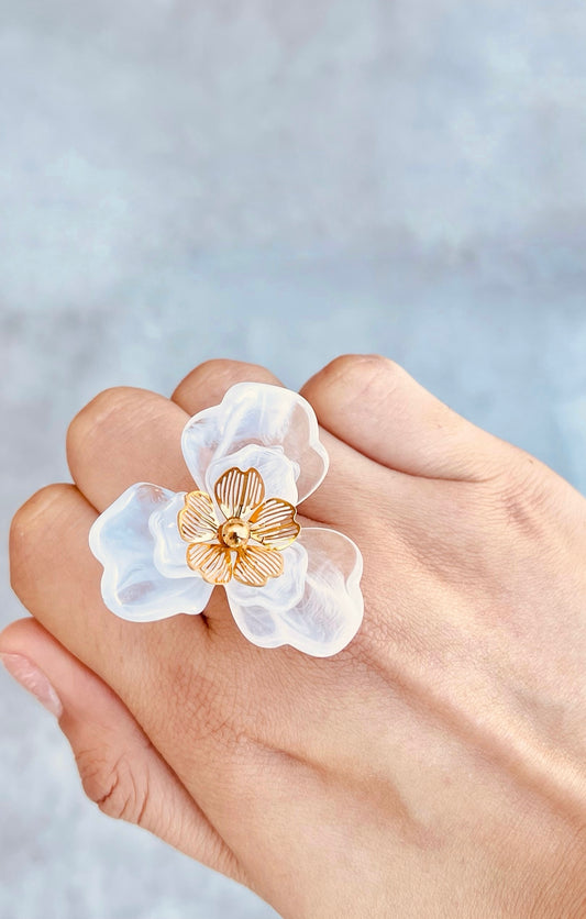 Anillo Flor Translúcida