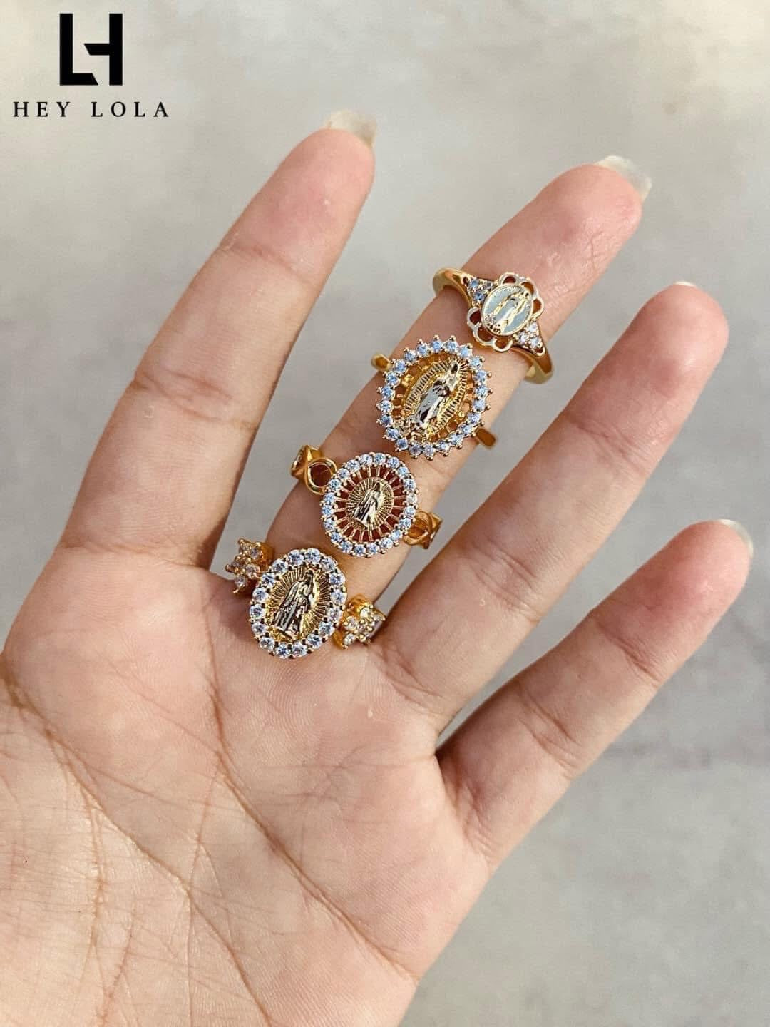 Anillos Ajustables de la Virgen con Detalles de Zirconia