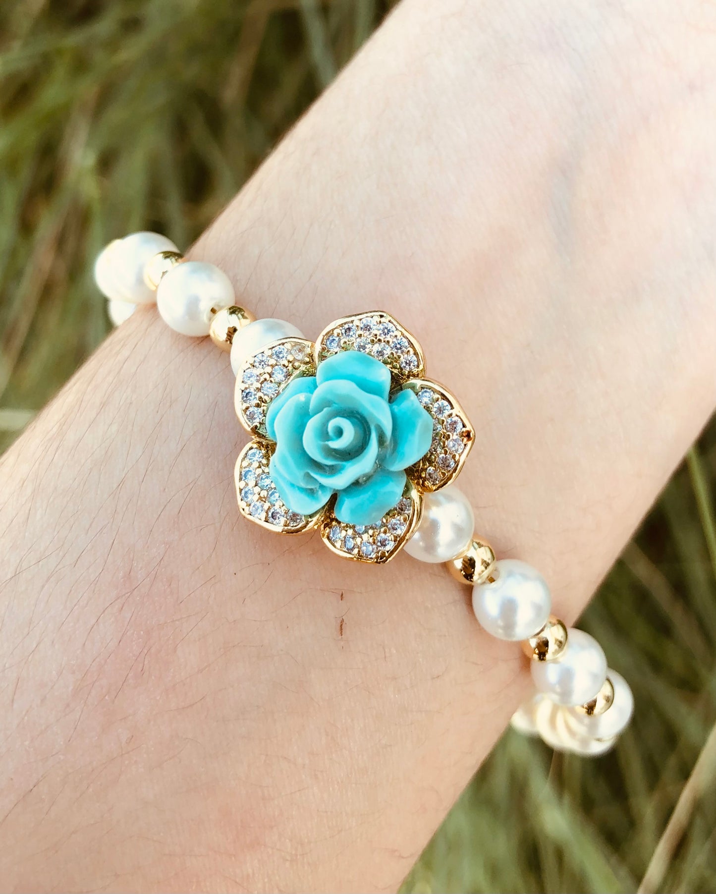 Pulseras de Perlas con Flor Central