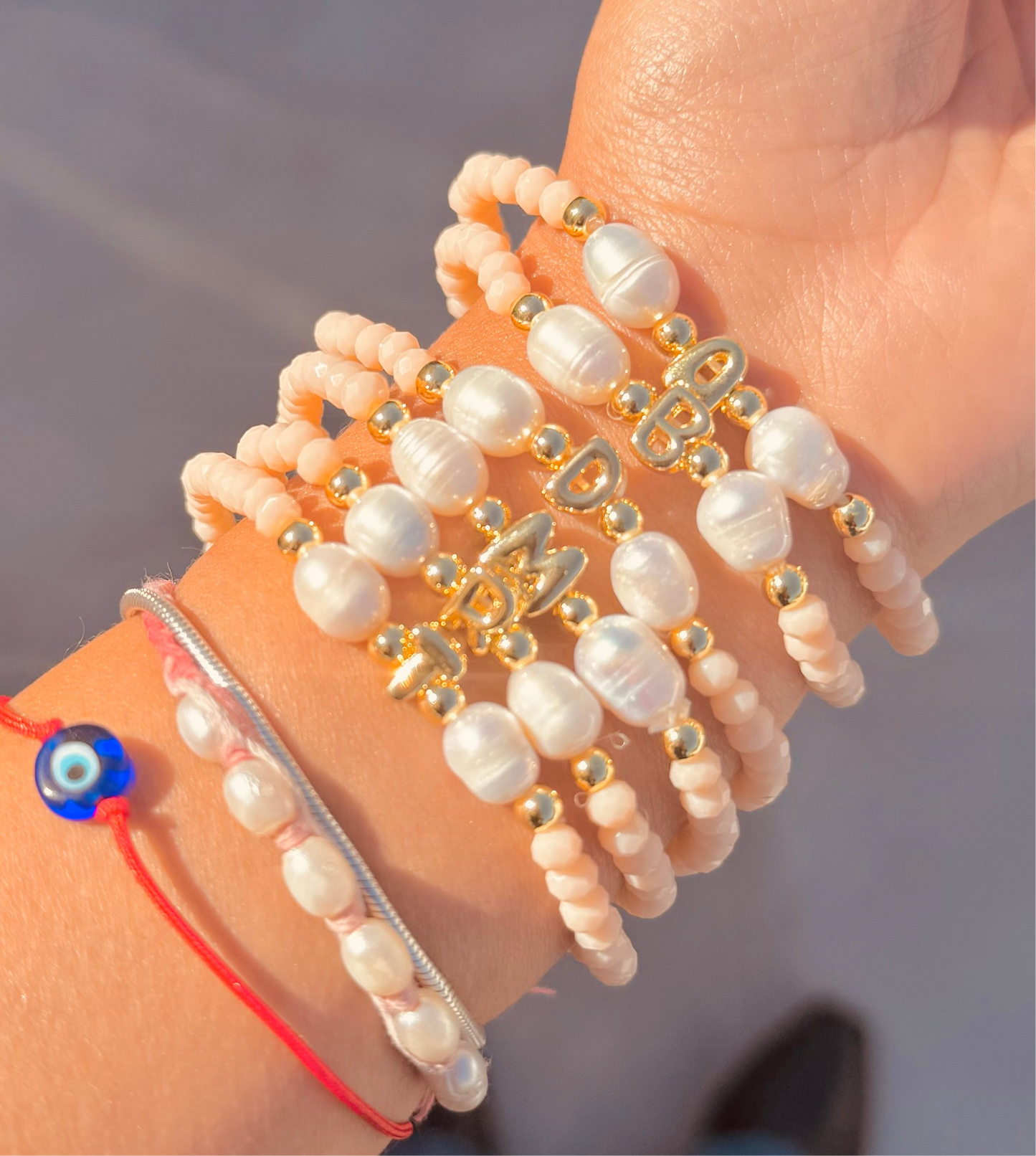 Pulsera Inicial Perla Rosada