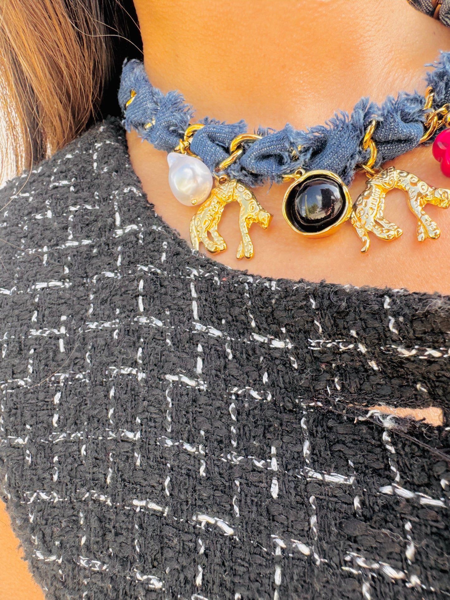 Collar Denim Charms Statement