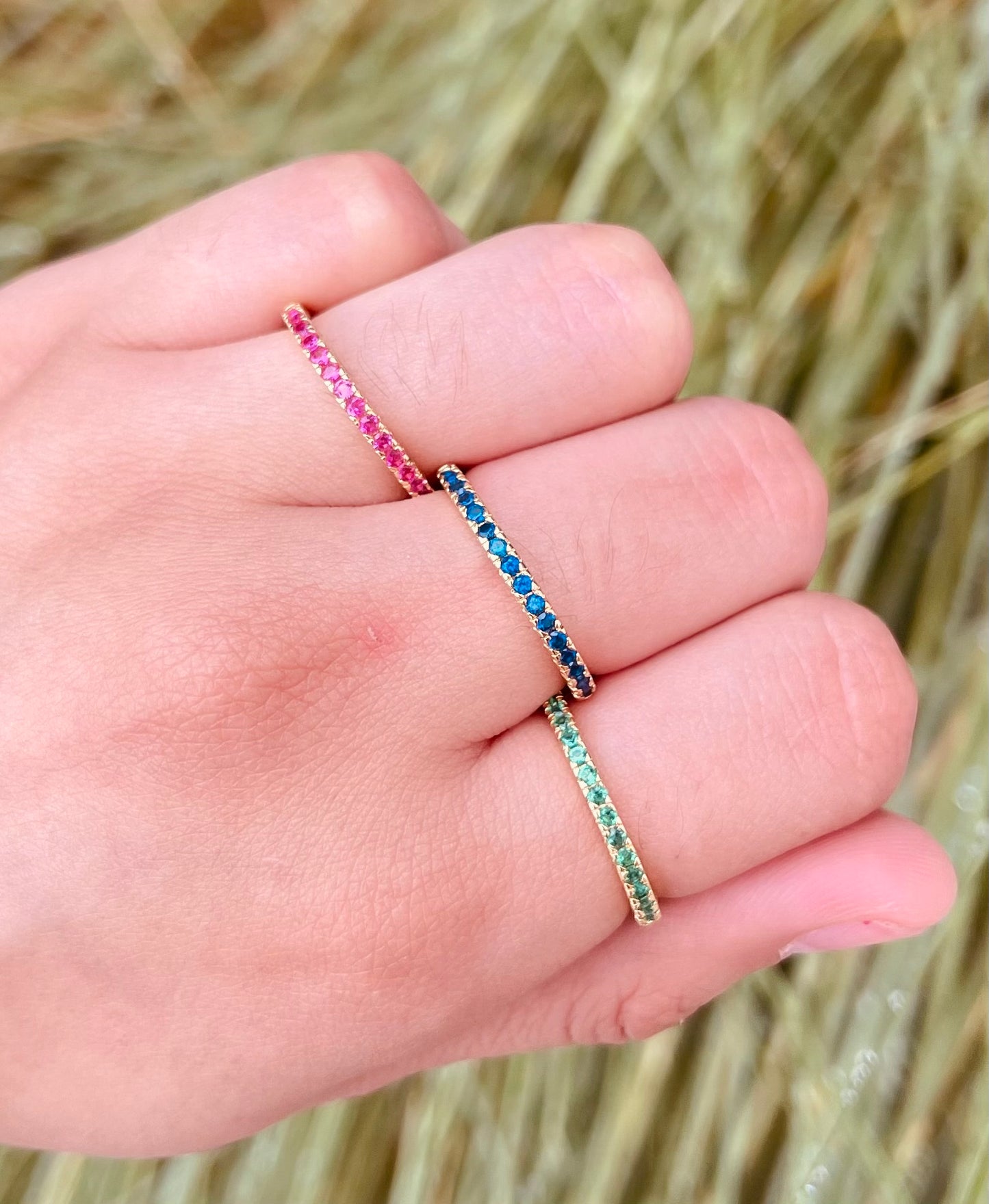 Anillos con zirconia de Colores Chapados en Oro 18K
