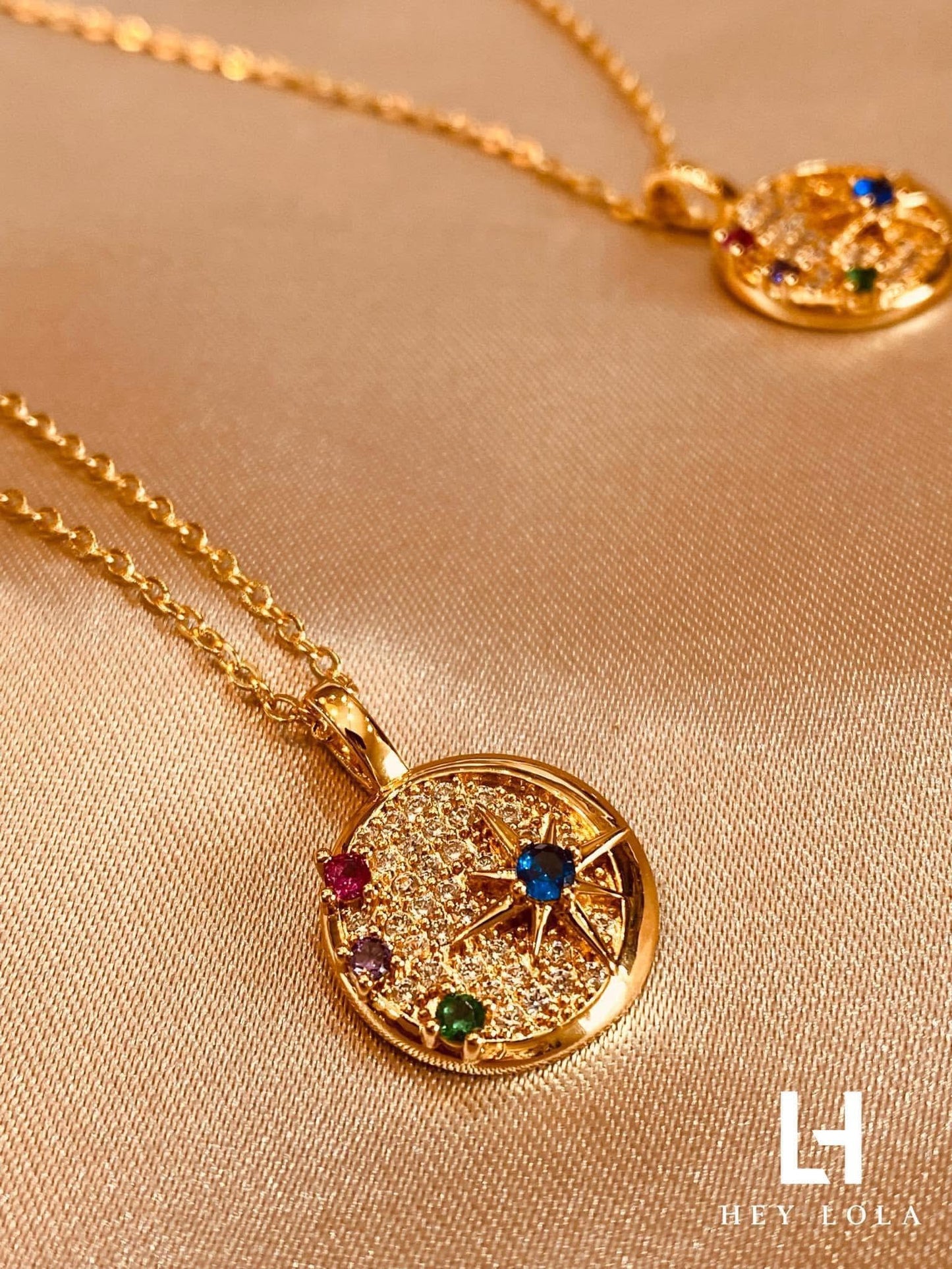 Collar Estelar con Zirconia Multicolor
